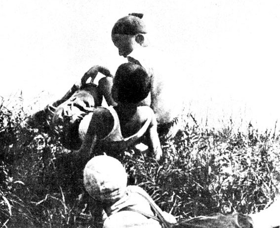Ил. 3.25. А. Родченко. Два поколения. 1935