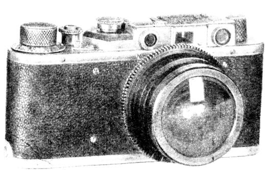 Рис. 10. Фотообъектив 'Гидроруссар 3', установленный в аппарате 'Зоркий'